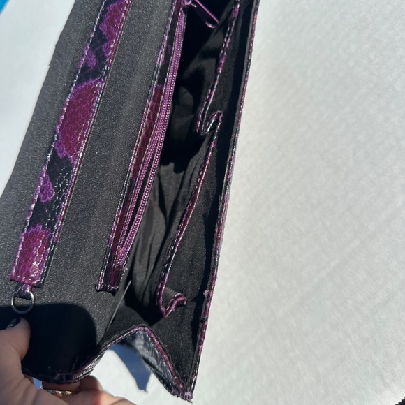 White House Black Market Purple Snakeskin Clutch Evening Bag - Picture 9 of 14